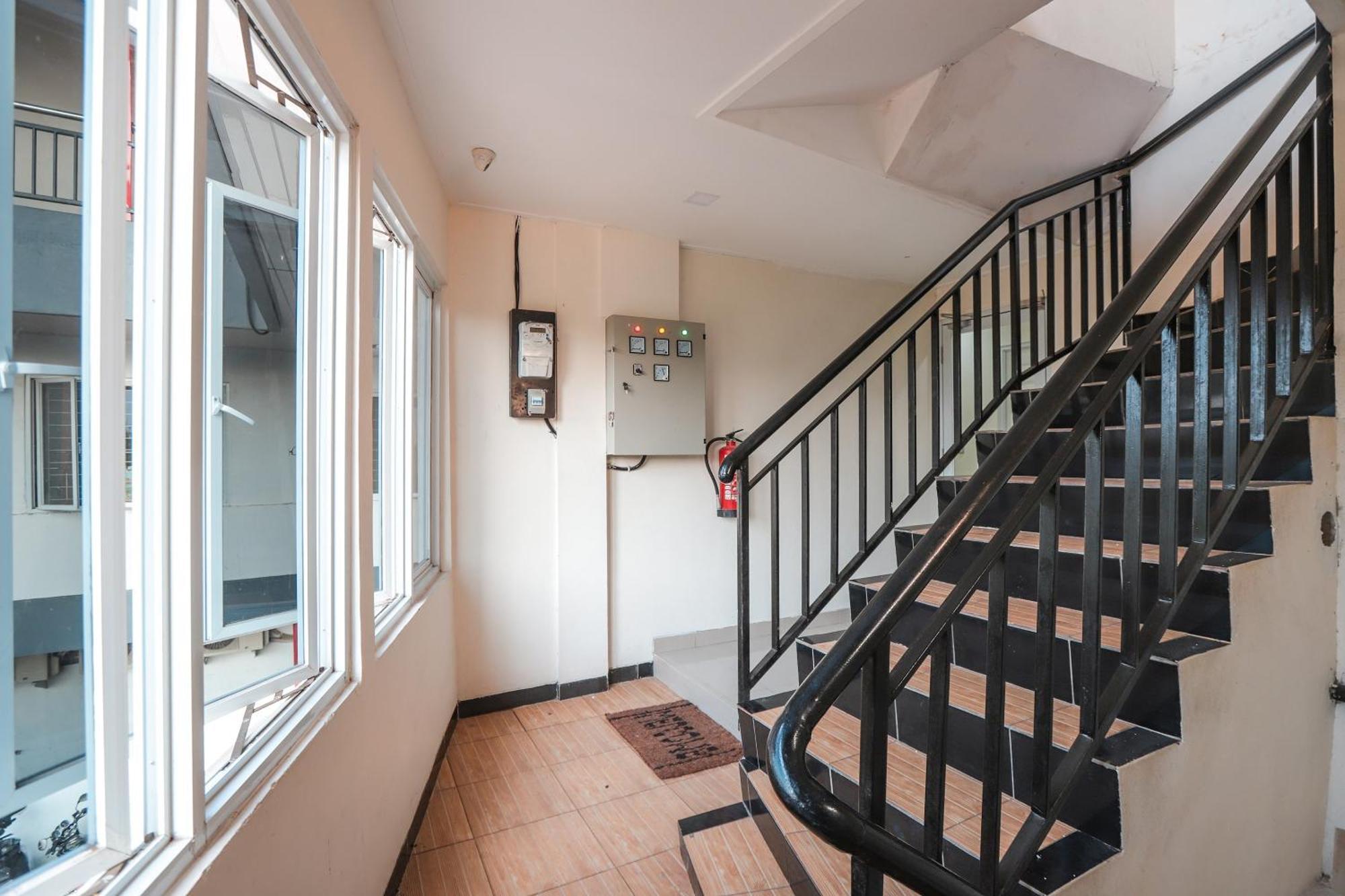 Oyo 387 Alfa Guest House Tegal  Exterior foto